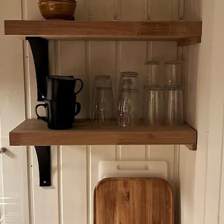 דירה Sentralt Pa Med Egen Inngang *