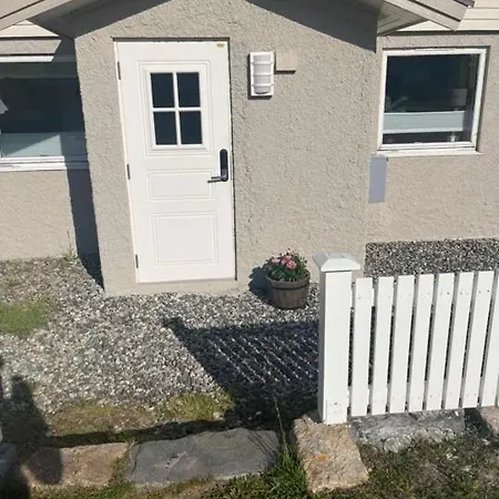 Sentralt Pa Med Egen Inngang Andenes