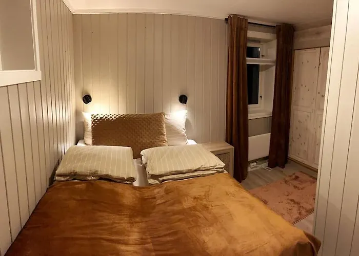 Sentralt Pa Med Egen Inngang Apartamento *