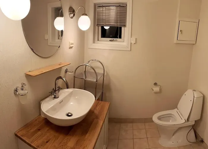 Apartamento Sentralt Pa Med Egen Inngang *